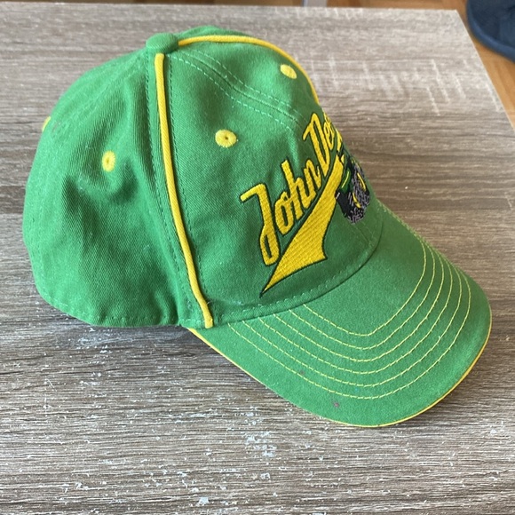 John Deere Hat 🧢 - Picture 4 of 9